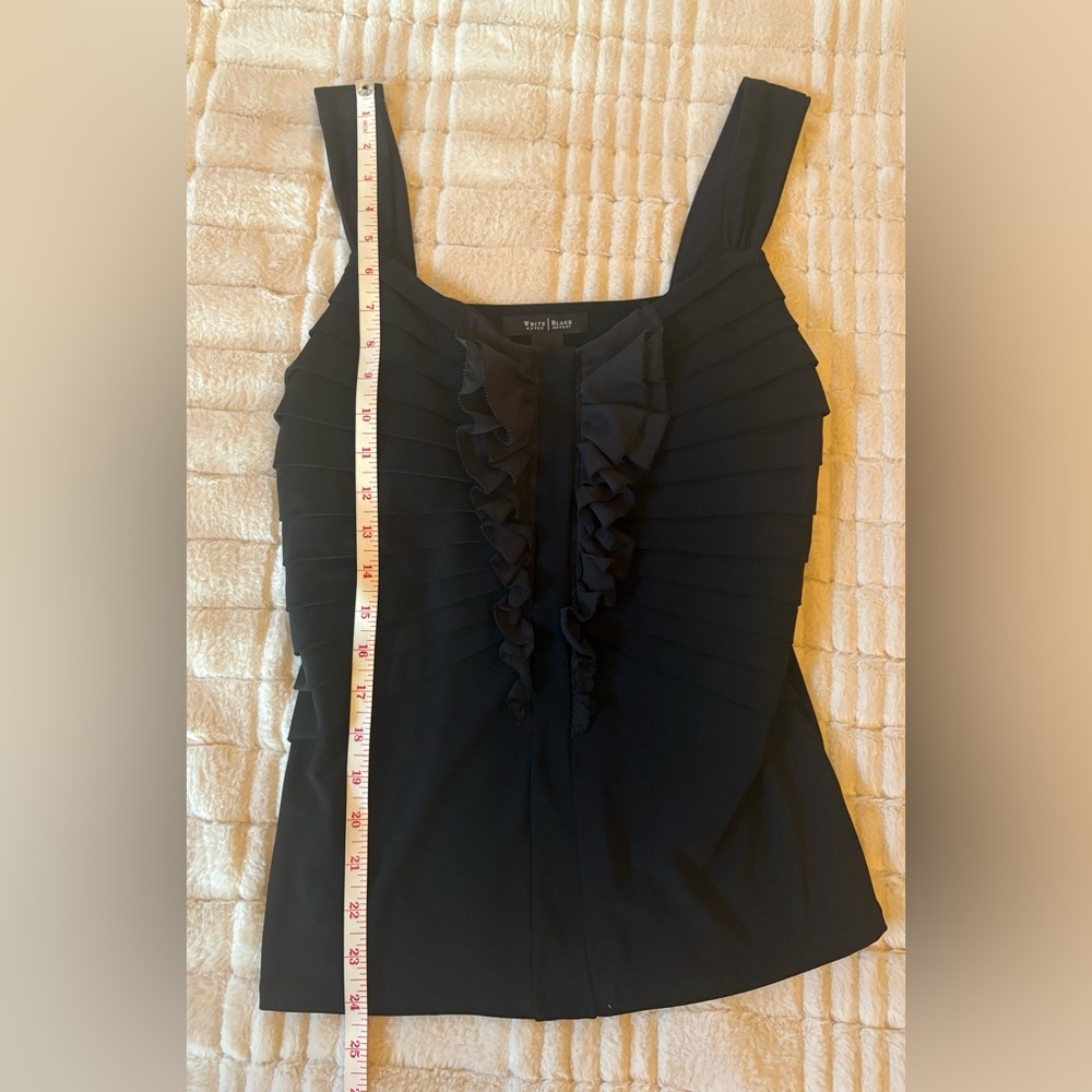 Feminine & Chic White House Black Market Black Sleeveless Ruffle Shell Top - Picture 3 of 7